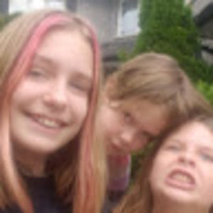 Meet your Posher, Evelyn